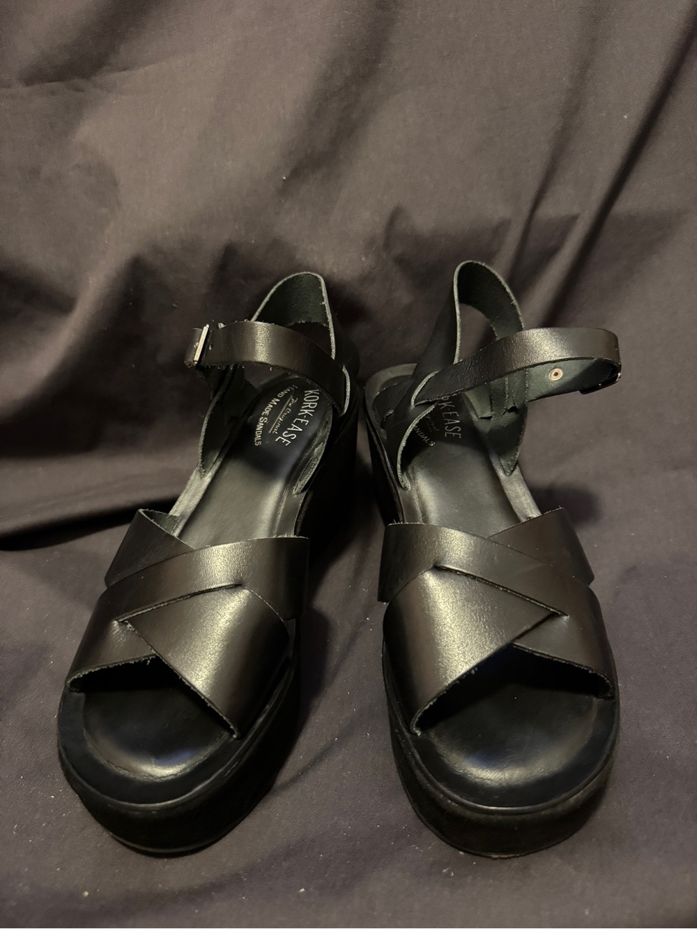 Kork-Ease black platform sandals sz 39